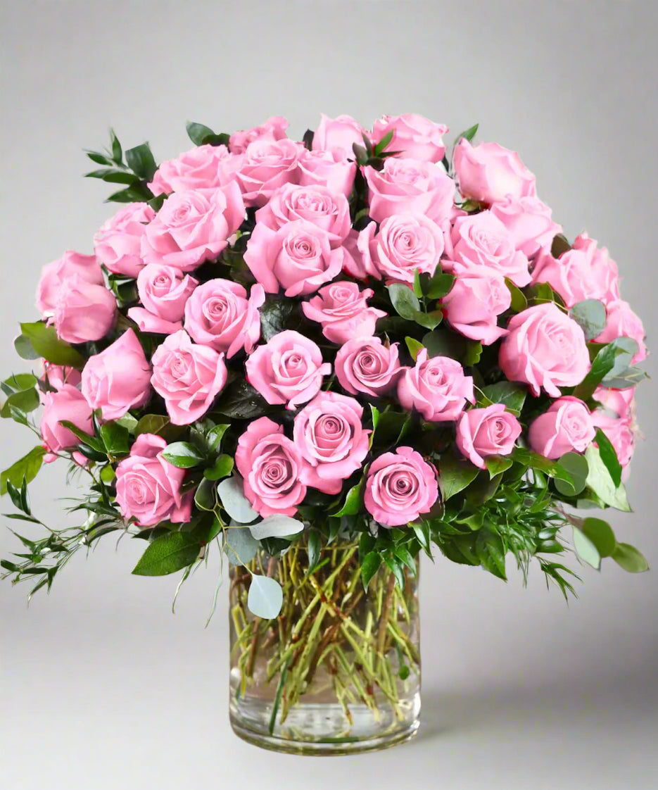 100 Rose Vase
