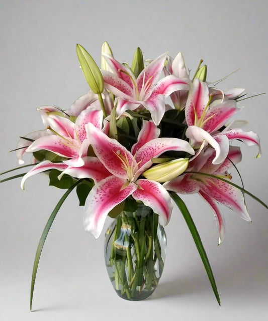 Mother's Day Lily flower arrangement bouquet, same day flower delivery in orange county